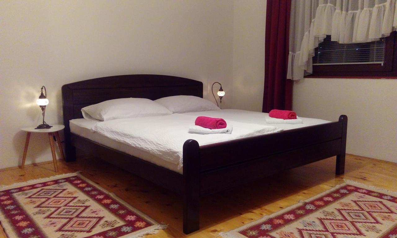 Honey Apartments Visoko Exterior foto